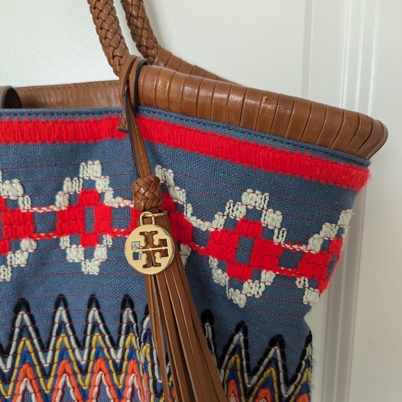 Tory Burch Taylor Aztec Embroidered Canvas Tote - Picture 5 of 10